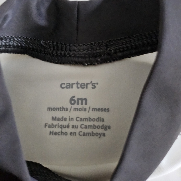 Carters 6 month Rashgaurd and Shorts Swim Set - Picture 9 of 12